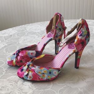Pink Floral Ankle- Strap Closed-Toe Heels, NWT